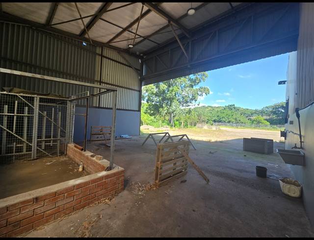 845M² WAREHOUSE TO LET IN MAHOGANY RIDGE